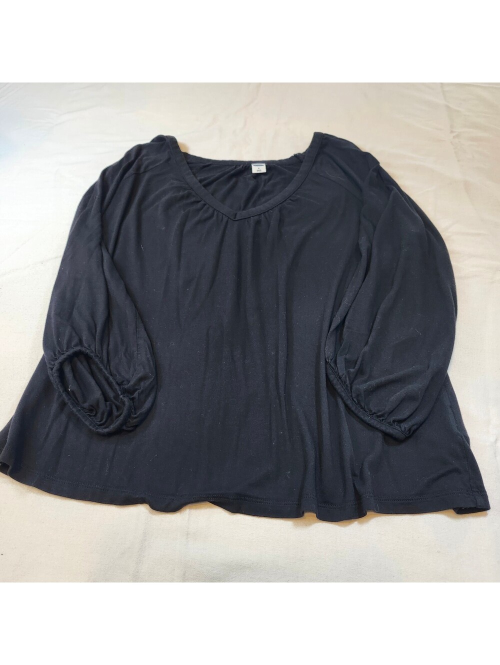 Old Navy Long Sleeve Pullover Top